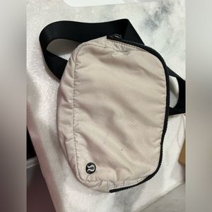 Lulu lemon Cross body